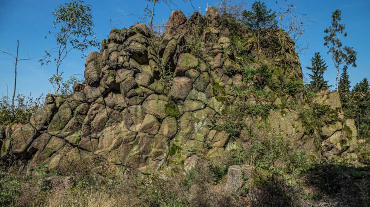 Der “Harte Stein” bei Ammelsdorf – ein Zeugnis des spätpaläozoischen Vulkanismus